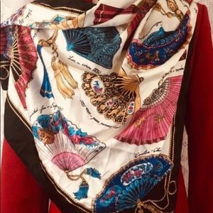 Italian “Ladies Fans Print” Large Scarf